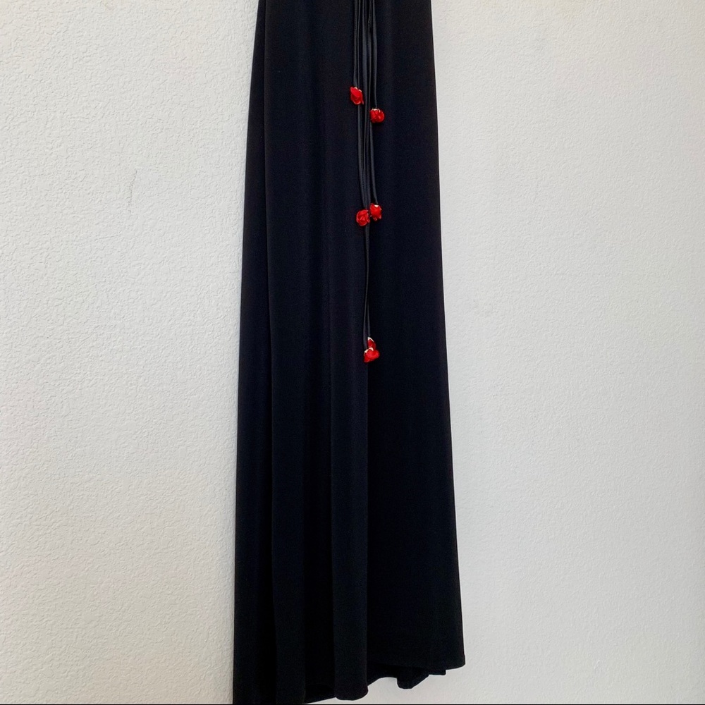 Betsy & Adam - Cascading roses halter dress, 4P - Picture 5 of 5